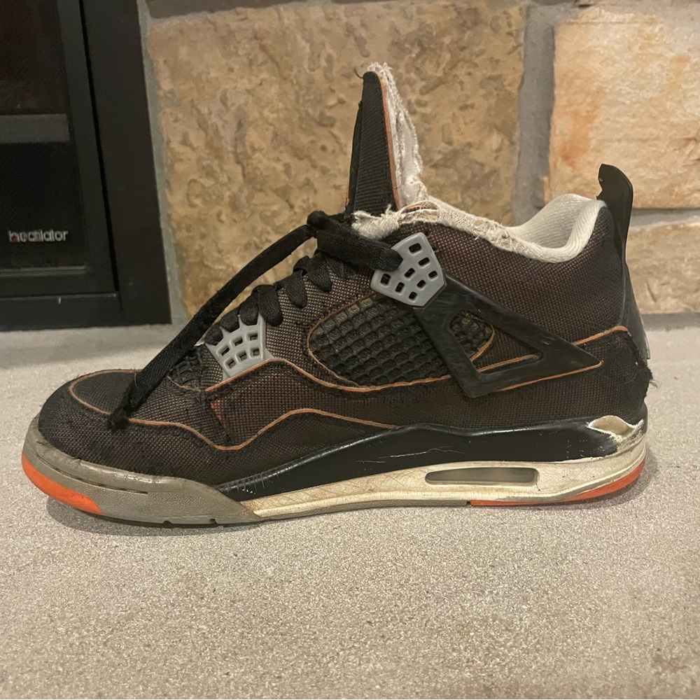 Nike Air Jordan’s 4 Starfish